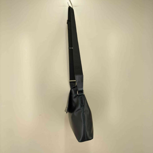 マッキントッシュフィロソフィー MACKINTOSH PHILOSOPHY ブレイヴァル フラップ付きレザーショルダーバック メンズ